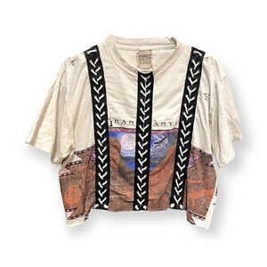 FURST OF A KIND Reworked Vintage Crop Tee O/S